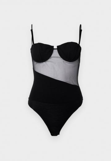 Топ на бретельках