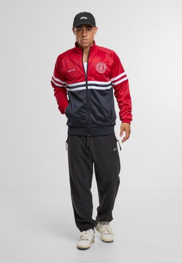 Спортивная куртка