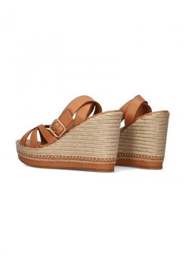 Гандбольные кроссовки