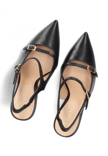 Туфли с ремешком