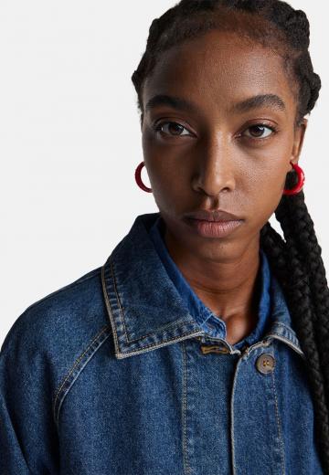 Джинсовая куртка