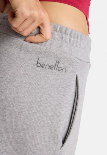 Спортивные штаны