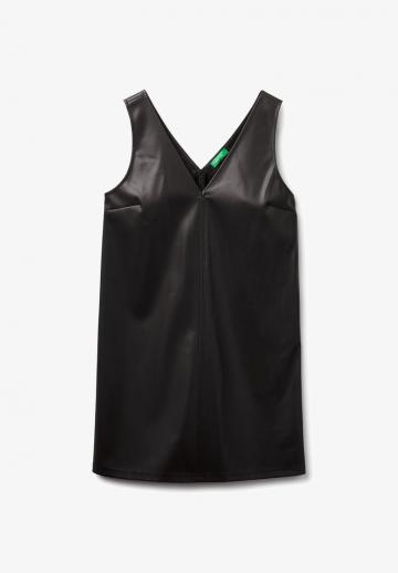 Короткое платье