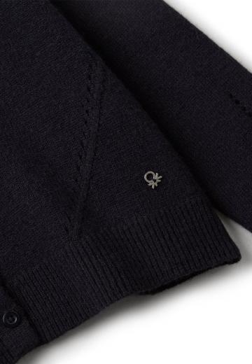 Вязаная кофта