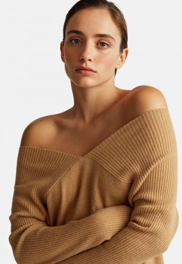 Вязаное платье