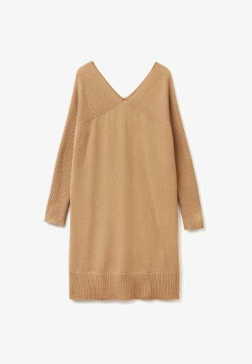 Вязаное платье