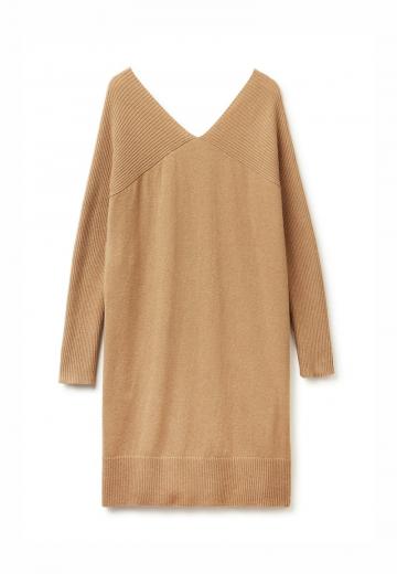 Вязаное платье