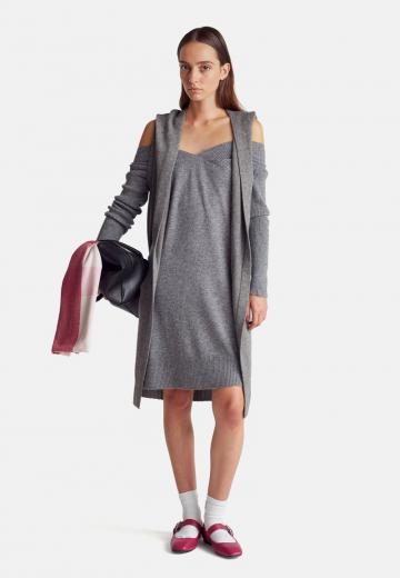 Вязаное платье