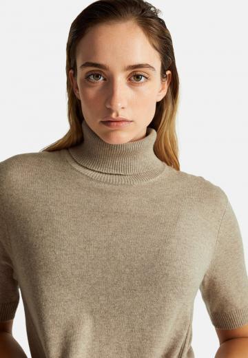 Пуловер с коротким рукавом