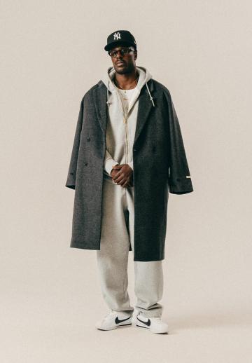 Шерстяное пальто