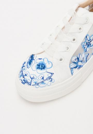 Гандбольные кроссовки