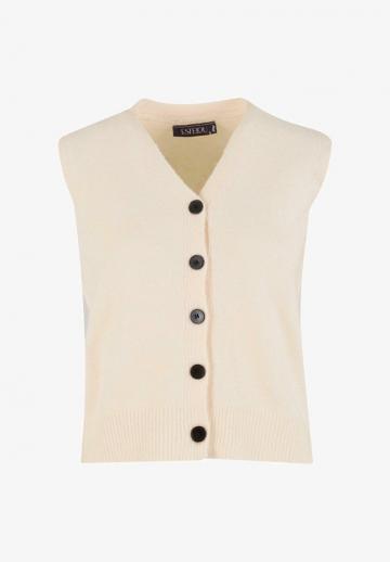 Джинсовая жилетка