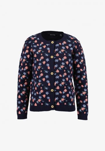 Вязаная кофта