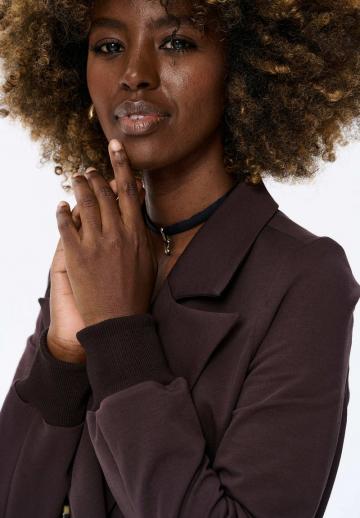 Короткое пальто