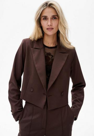 Короткий блейзер