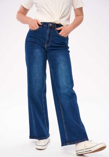 Свободные джинсы