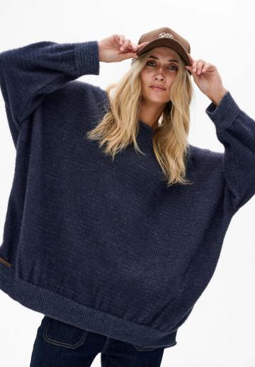 Длинный пуловер