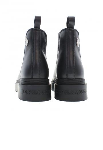 Сапожки на танкетке