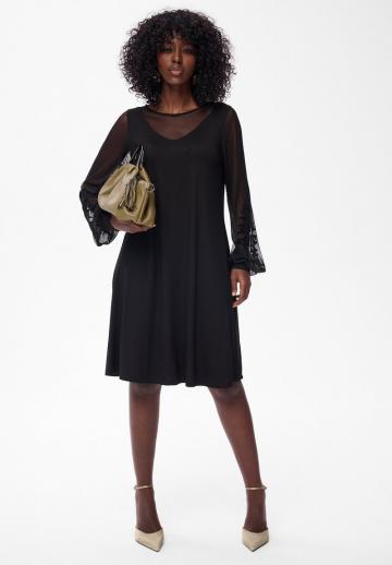 Короткое платье