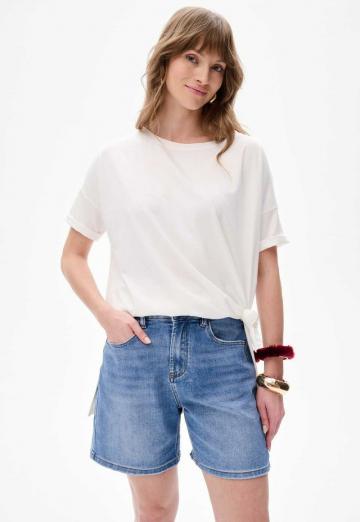 Джинсовые шорты