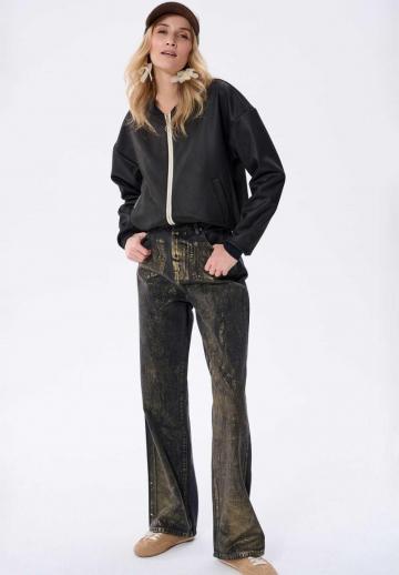 Свободные джинсы