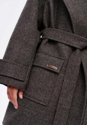 Короткое пальто