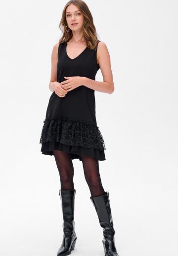 Короткое платье