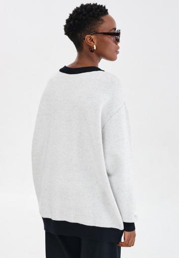 Длинный пуловер