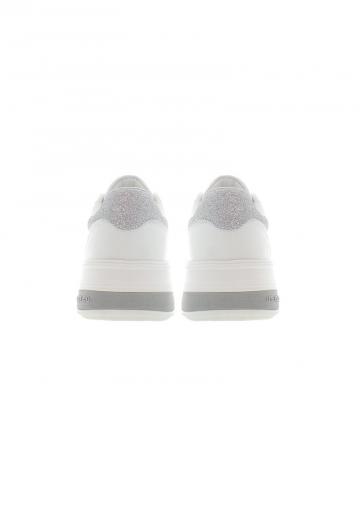 Гандбольные кроссовки