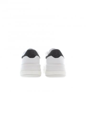 Гандбольные кроссовки