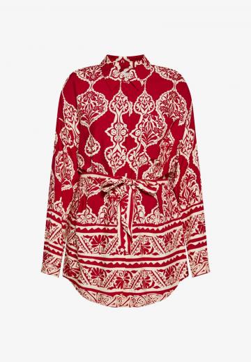 Длинная блузка