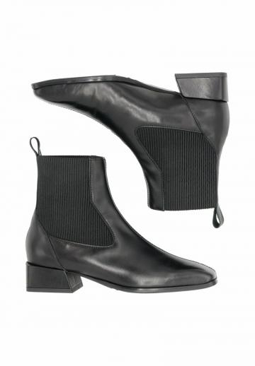 Ботинки челси