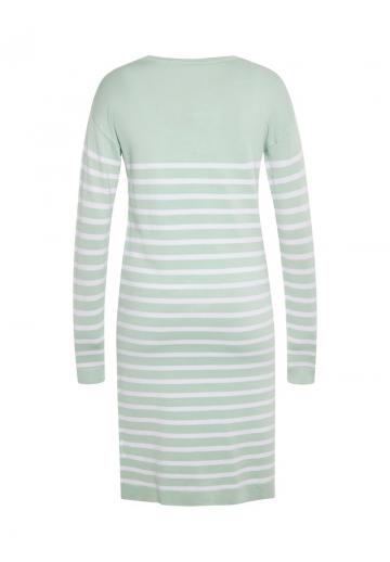 Вязаное платье