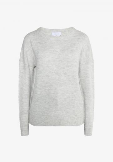 Длинный пуловер