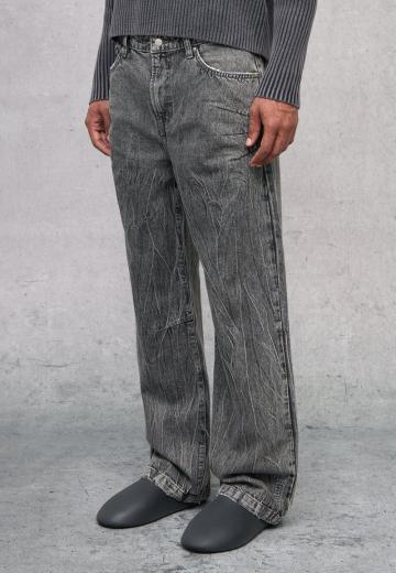 Прямые джинсы