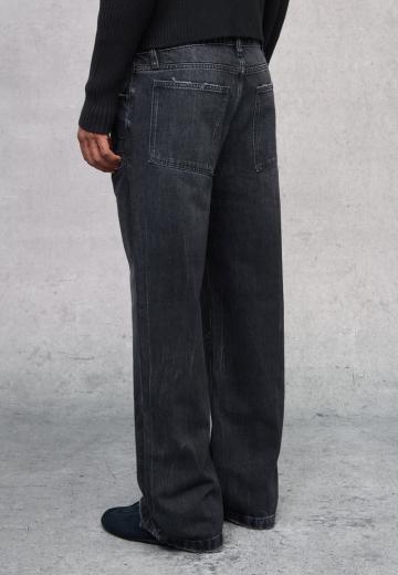 Клешеные джинсы