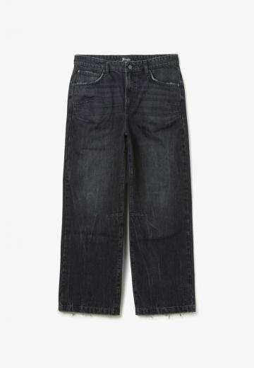 Клешеные джинсы