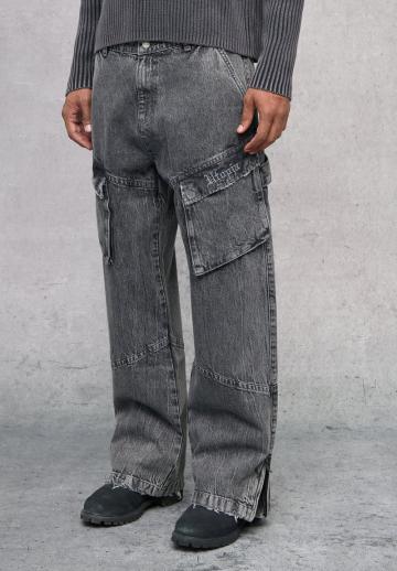 Прямые джинсы