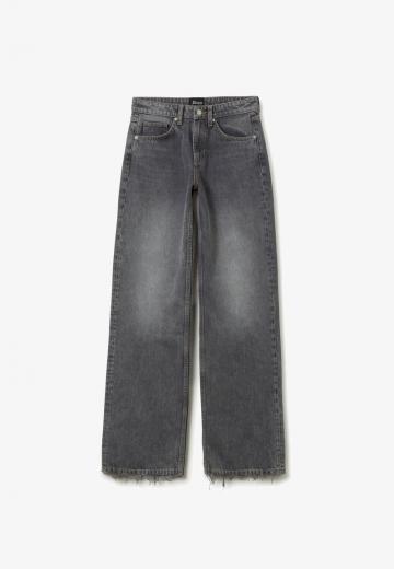 Свободные джинсы