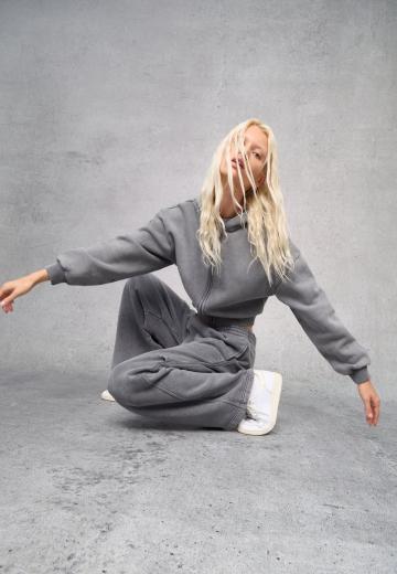 Спортивные штаны