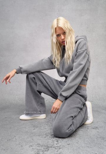 Спортивные штаны