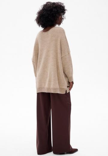 Длинный пуловер