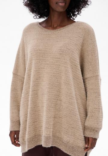 Длинный пуловер