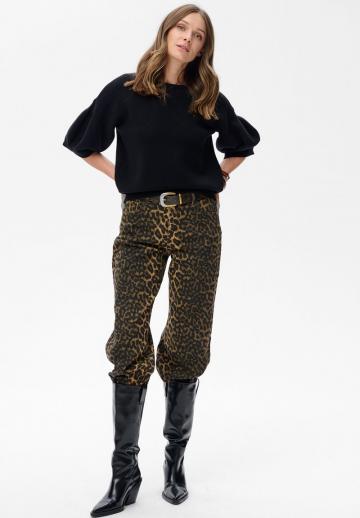 Пуловер с рукавом три четверти