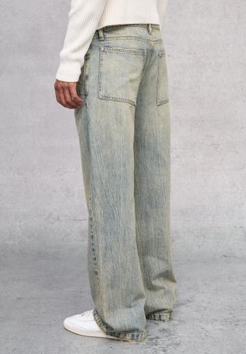 Прямые джинсы