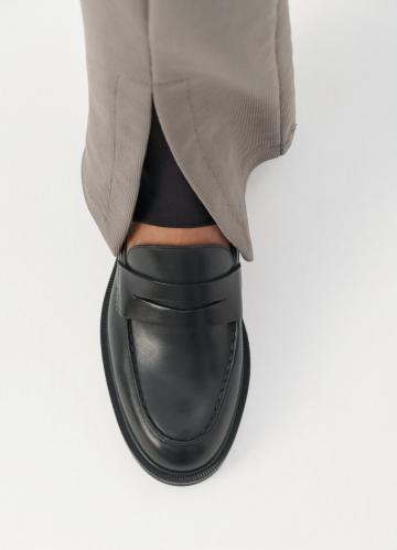 Полуботинки