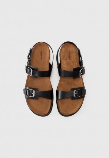 Босоножки на платформе