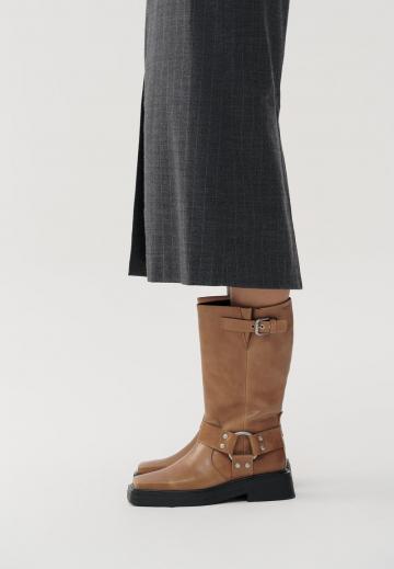 Гандбольные кроссовки