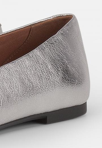 Гандбольные кроссовки