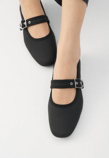 Спортивные балетки